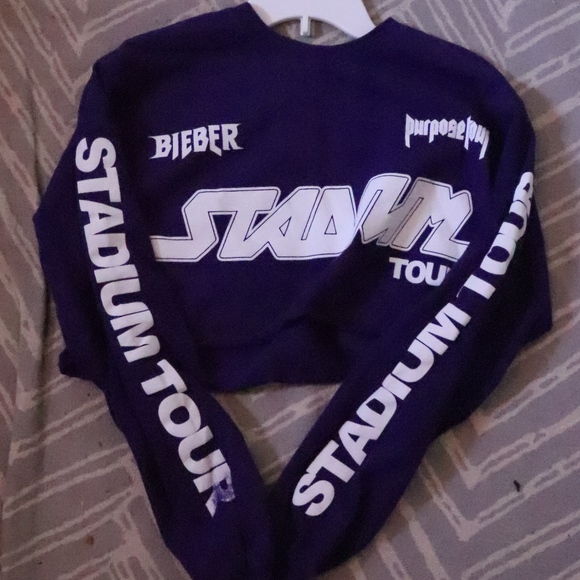 Forever 21 Tops - Stadium tour crop